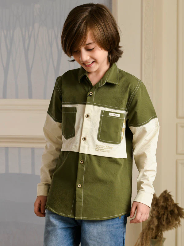 Manufacturer, Exporter, Importer, Supplier, Wholesaler, Retailer, Trader of Boys Chase Green Shirt in New Delhi, Delhi, India