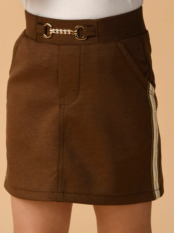Manufacturer, Exporter, Importer, Supplier, Wholesaler, Retailer, Trader of Girls Coffee Skirt in New Delhi, Delhi, India