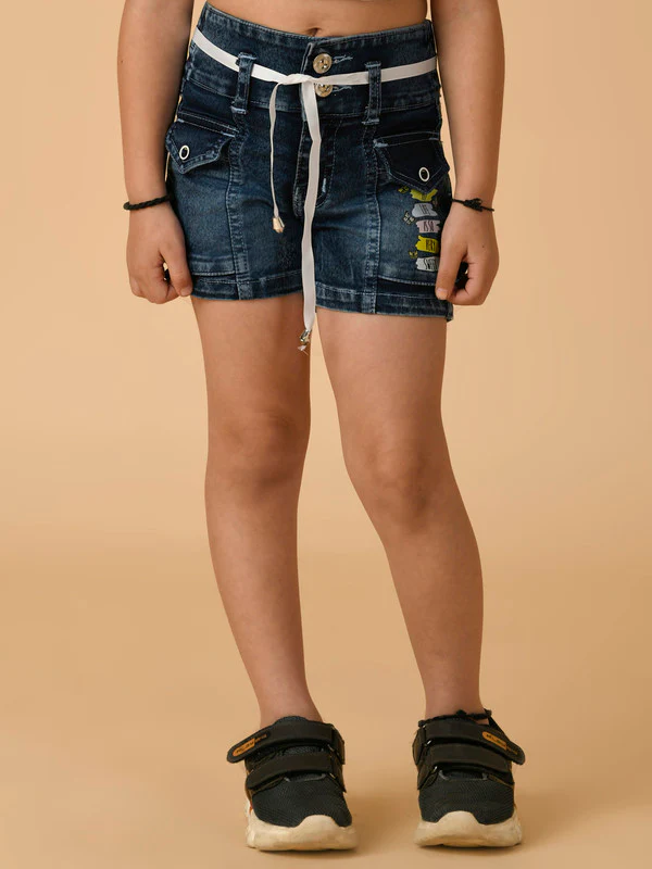 Manufacturer, Exporter, Importer, Supplier, Wholesaler, Retailer, Trader of Girls Grey Shorts in New Delhi, Delhi, India