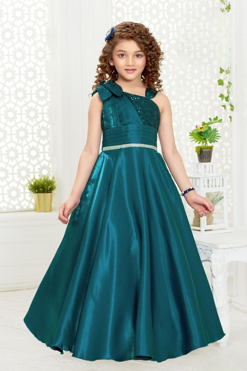 Manufacturer, Exporter, Importer, Supplier, Wholesaler, Retailer, Trader of Green Colour Gown For Girls in New Delhi, Delhi, India