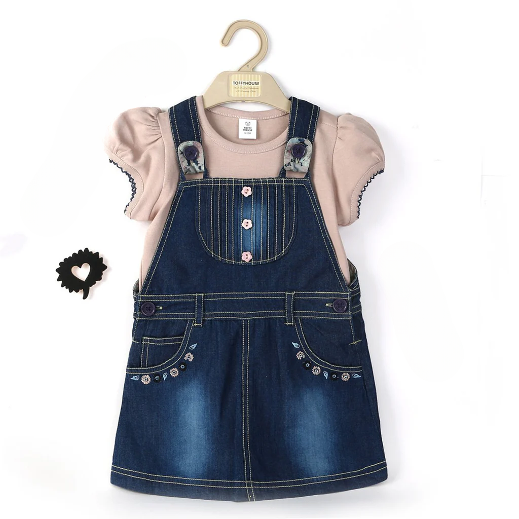 Manufacturer, Exporter, Importer, Supplier, Wholesaler, Retailer, Trader of I'm the lil' trendsetter, Girl Frock with Top in New Delhi, Delhi, India