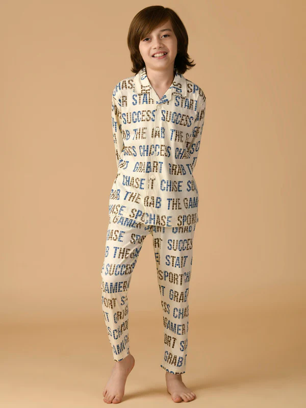 Manufacturer, Exporter, Importer, Supplier, Wholesaler, Retailer, Trader of Ivory Night Suit For Boys in New Delhi, Delhi, India