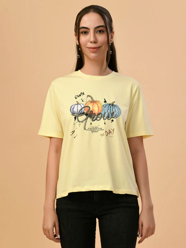 Manufacturer, Exporter, Importer, Supplier, Wholesaler, Retailer, Trader of Ladies Lemon Regular T-Shirt in New Delhi, Delhi, India