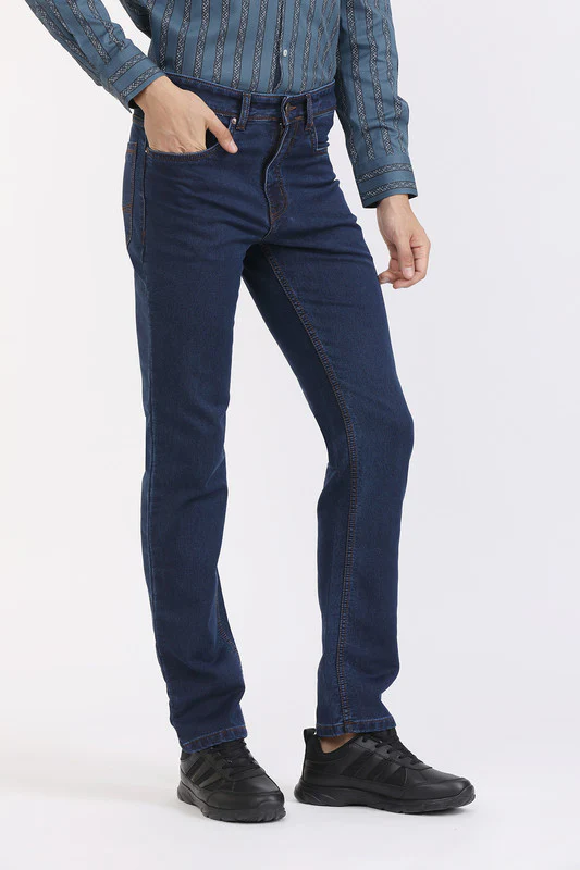Manufacturer, Exporter, Importer, Supplier, Wholesaler, Retailer, Trader of Men Dark Blue Jeans in New Delhi, Delhi, India
