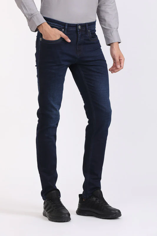 Manufacturer, Exporter, Importer, Supplier, Wholesaler, Retailer, Trader of Men Dx Blue Jeans in New Delhi, Delhi, India