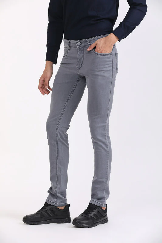 Manufacturer, Exporter, Importer, Supplier, Wholesaler, Retailer, Trader of Men L.Grey Jeans in New Delhi, Delhi, India