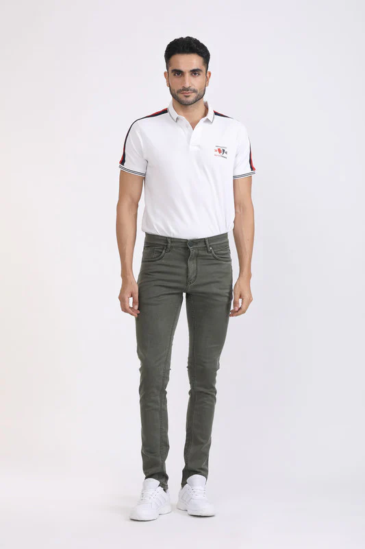Manufacturer, Exporter, Importer, Supplier, Wholesaler, Retailer, Trader of Men Olive Jeans in New Delhi, Delhi, India